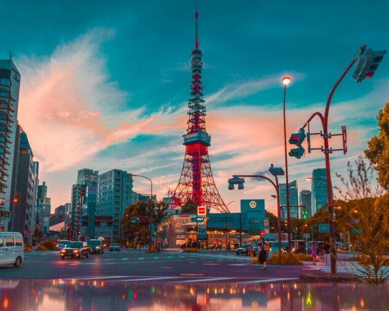 Japan Travel Budget: Real Costs & Saving Tips 2026