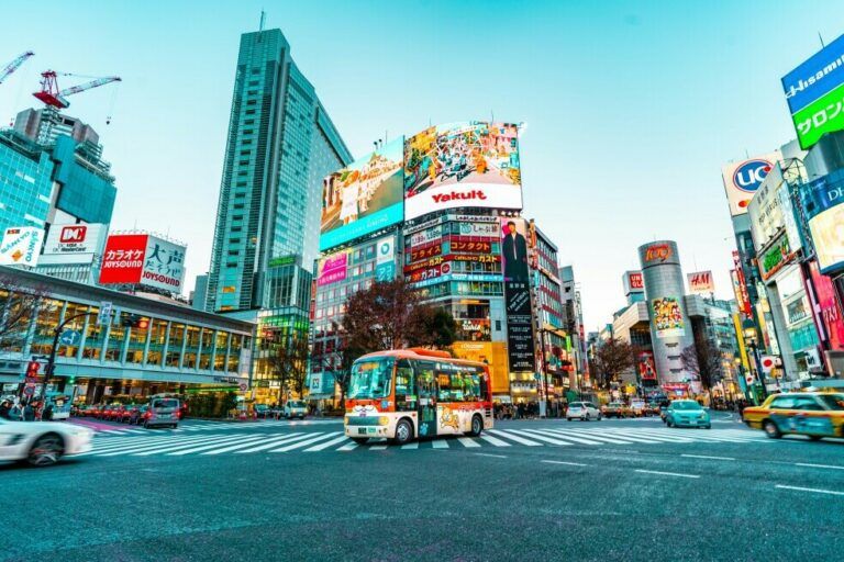 where to stay in Tokyo for first‑timers
